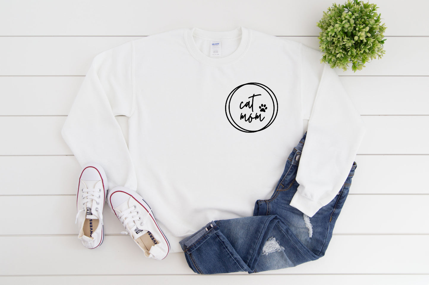 Circle Cat Mom Sweatshirt